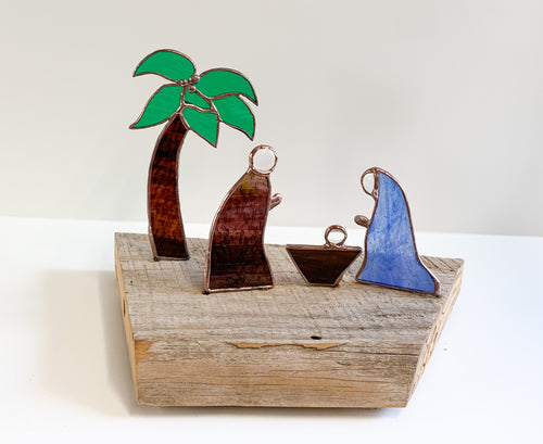 Barn wood Base 3 Piece Nativity Set Palm Tree
