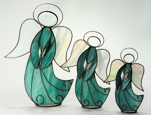 Singing Three Angel