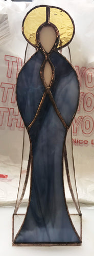 Medium Alice Angel